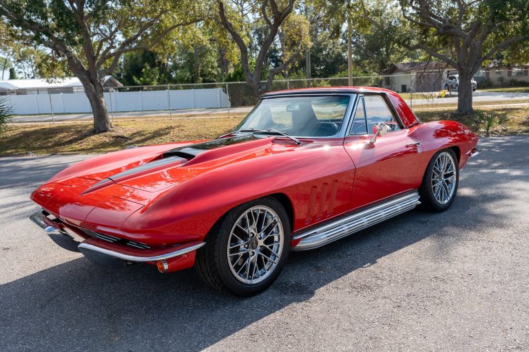 1965 Chevrolet Corvette 