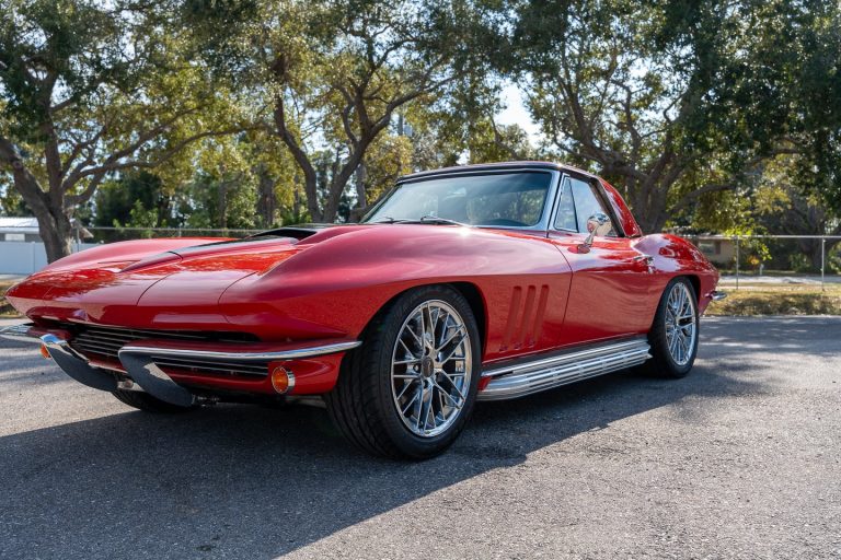 1965 Chevrolet Corvette 