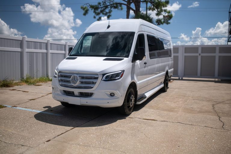 2022 Mercedes-Benz Sprinter 